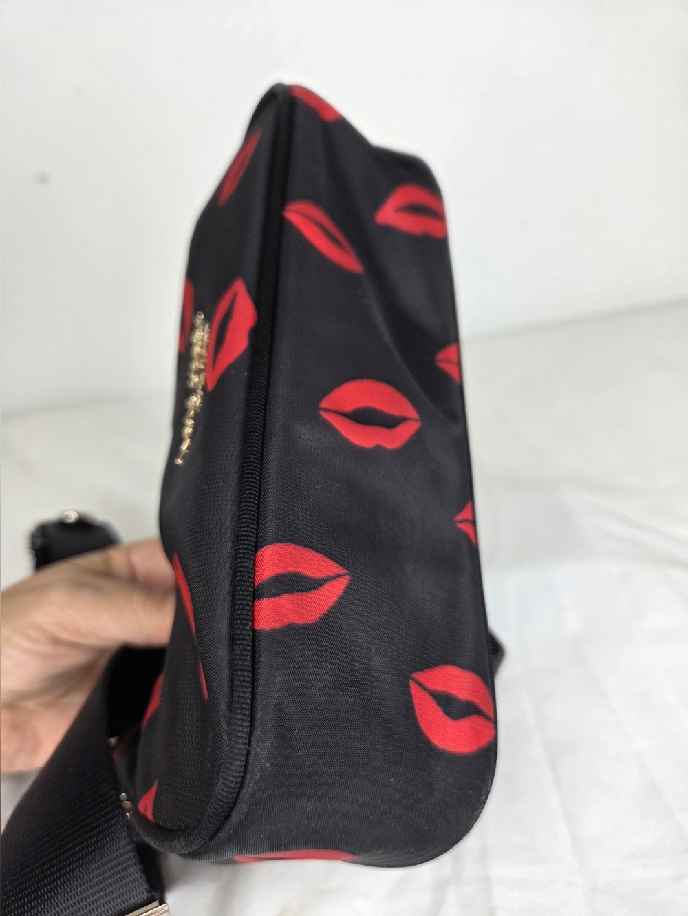 Kate Spade New York The Little Better Sam Kisses Crossbody Bag - Picture 11 of 13